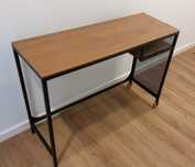 Mesa (Ikea) pequena secretária