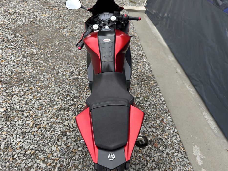 Yamaha YZF R125 LIFT kat b/A1