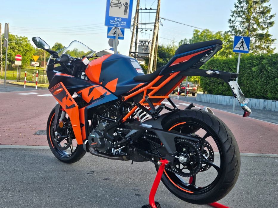Ktm rc390 RC 390 Najnowszy model Niski przebieg Nowy A2 Duke motocykl
