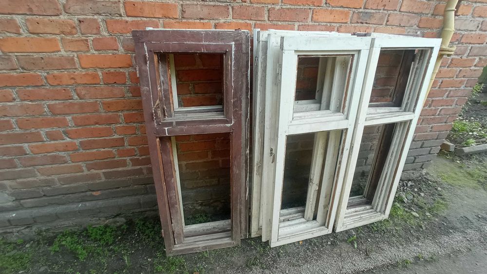 Вікна дерев'яні двохстворчаті / деревяні без скла