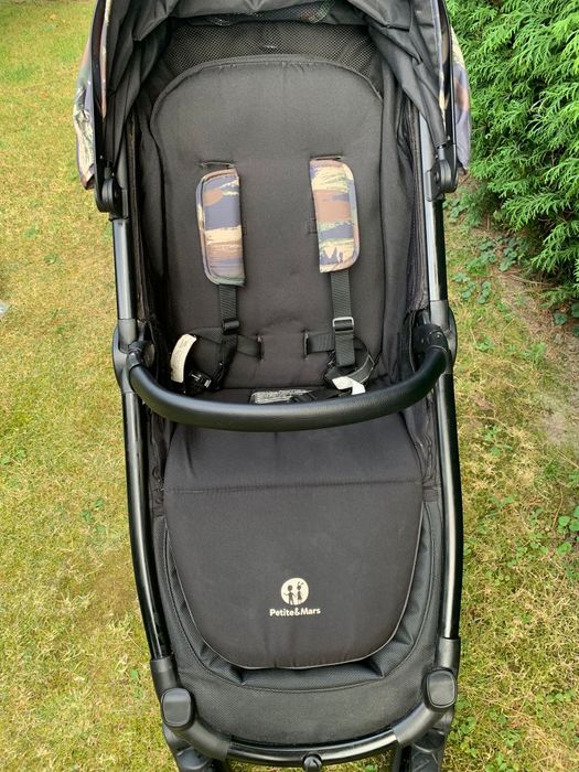 Wózek Petite & Mars street+air, zestaw, składający- spacerówka do 22kg