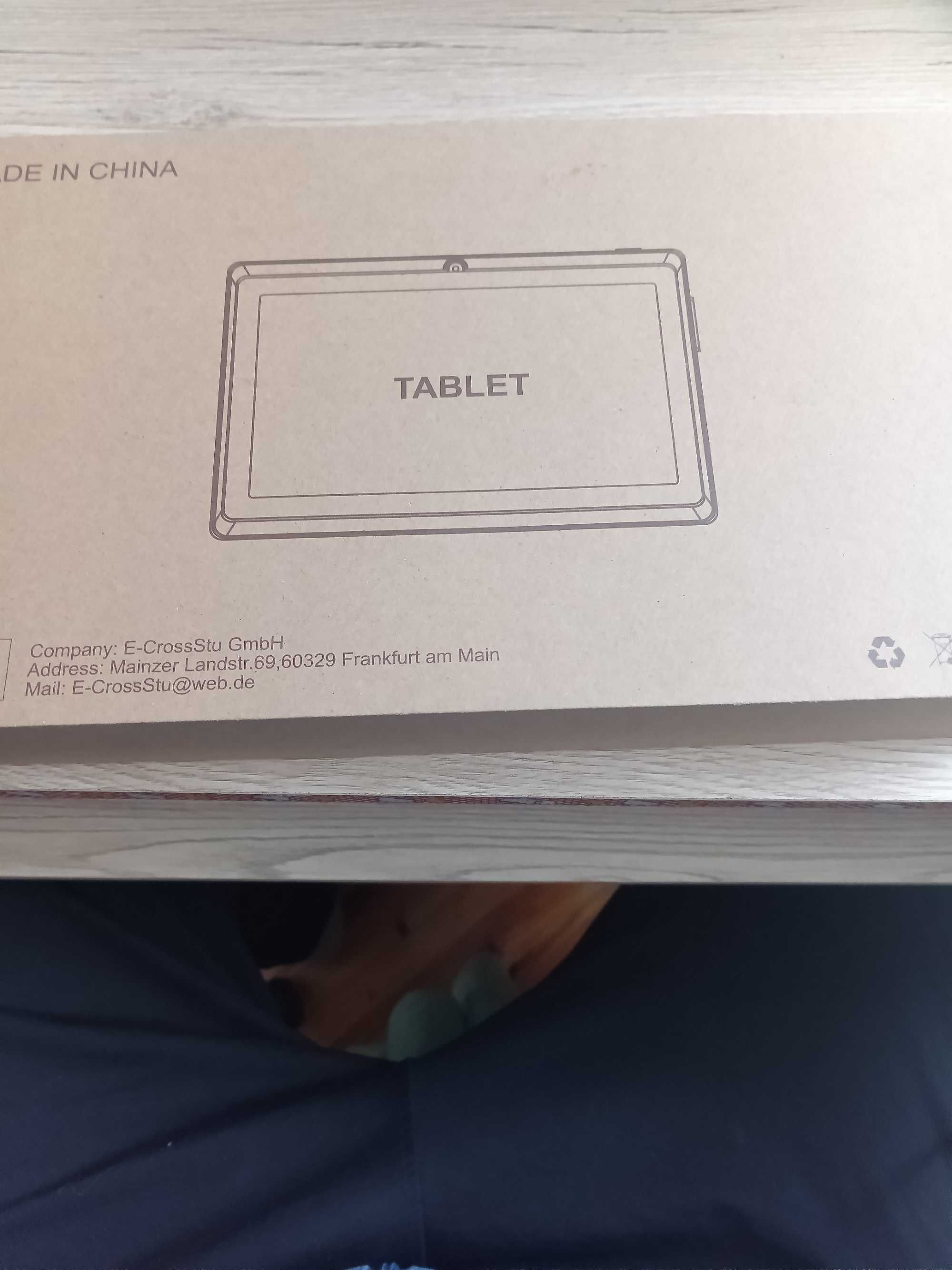 Новий планшет 10"  2gb 32gb , android 12 wifi gps