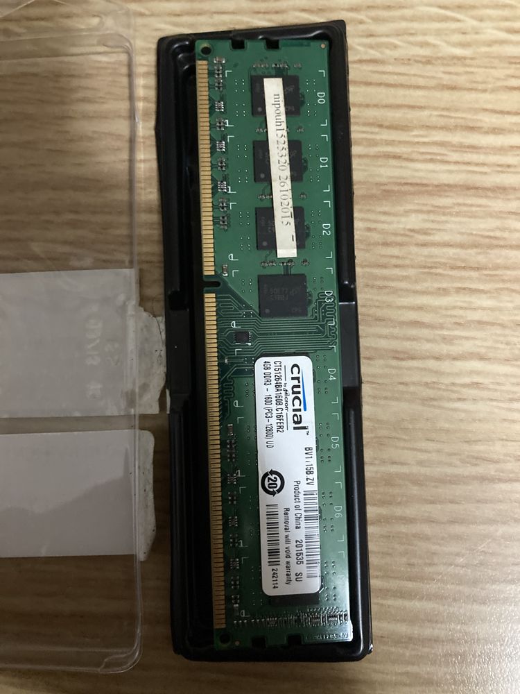 RAM Crucial 4 GB Single DDR3 1600 MT/S PC3 – 12800