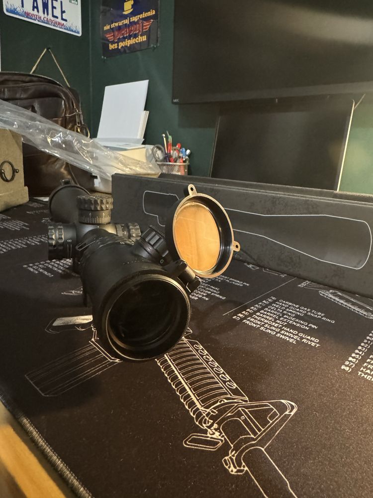 Vector Optics Sentinel 10-40 x 50