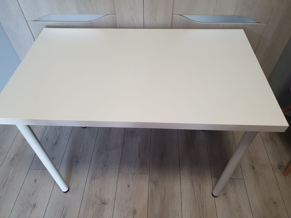 Sprzedam biurko i krzesło Ikea