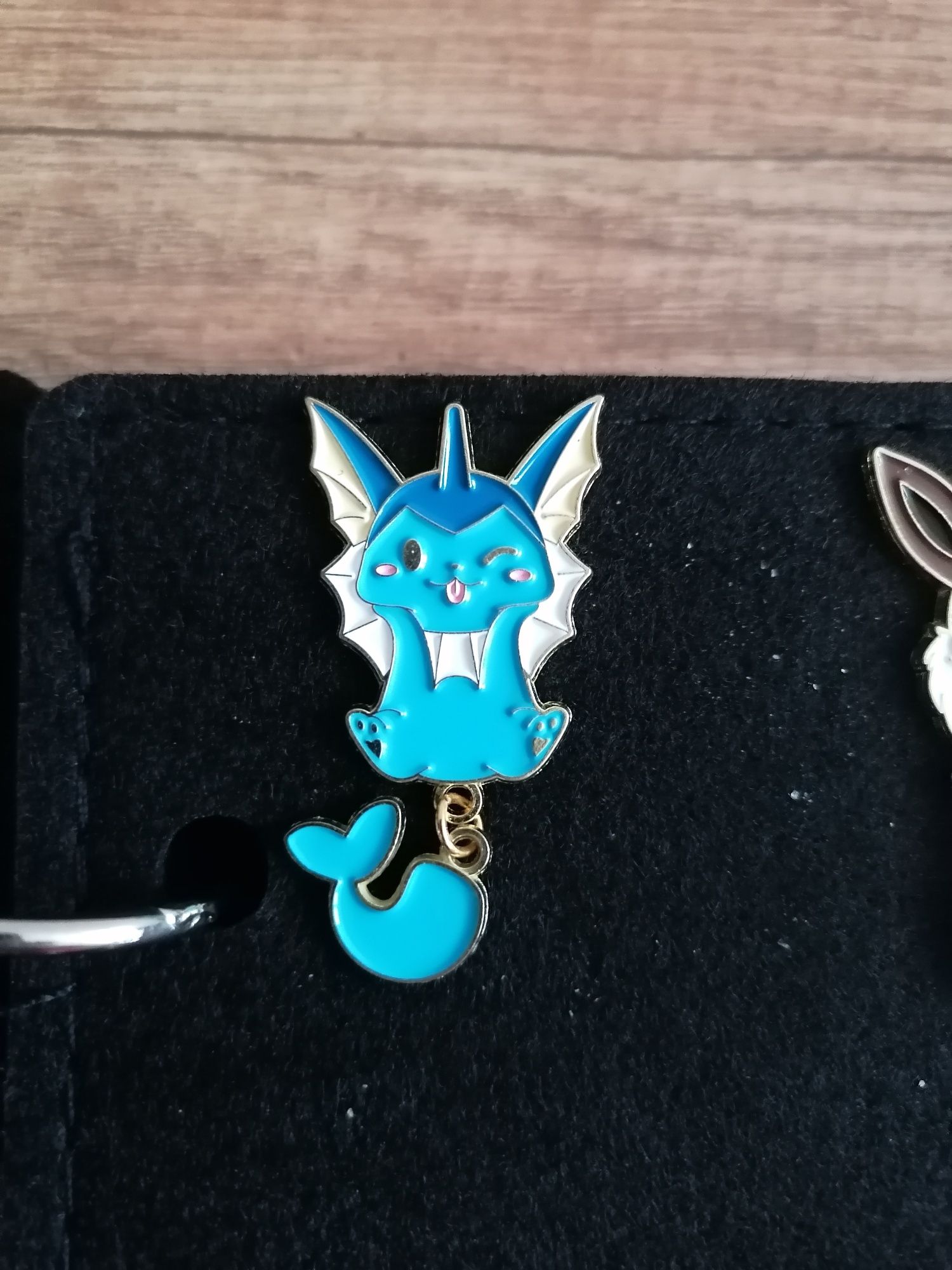 Przypinka Pin Broszka Pokemon Vaporeon