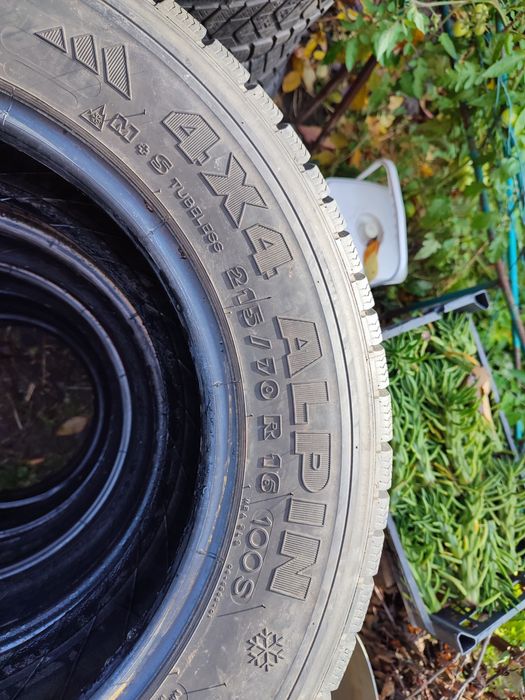 Шини Мішелін Альпін 4×4; 215/70/16, з Німеччини, пристойний комплект!!