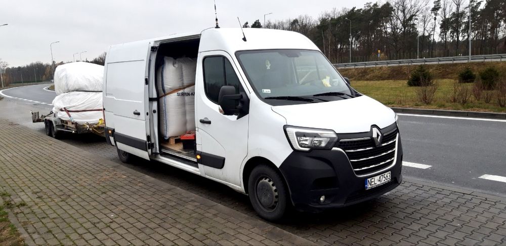 Wynajem busów. Transport rzeczy, przewóz, przeprowadzki.