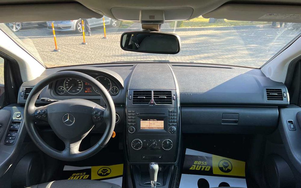 Mercedes-Benz A 180 2010