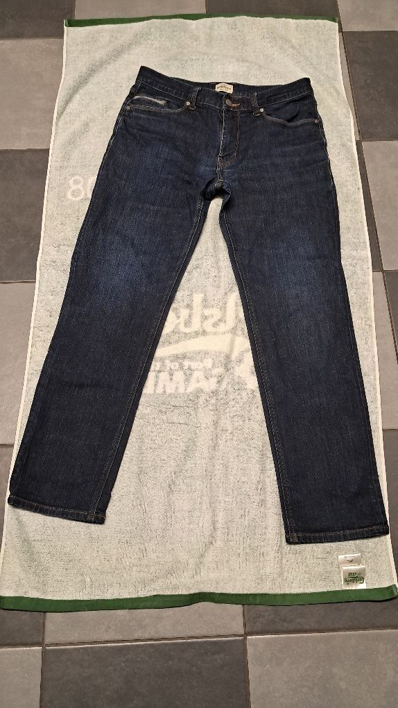 Spodnie jeans Montego