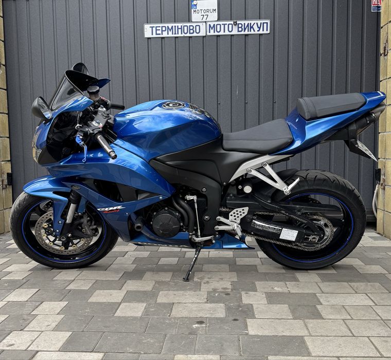 Honda CBR600RR доставка