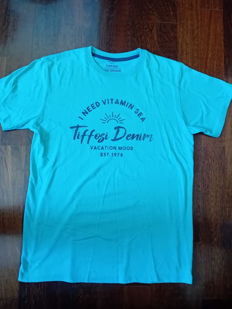 T- shirts Tiffosi rapaz