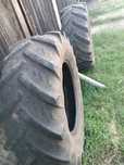 Opony 420/70R28.