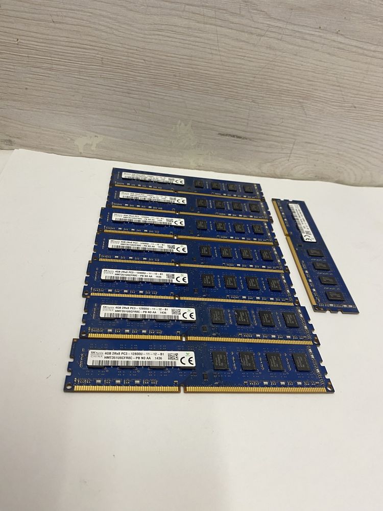 Планка пам’яті SK Hynix 4GB DDR3 PC3-12800U