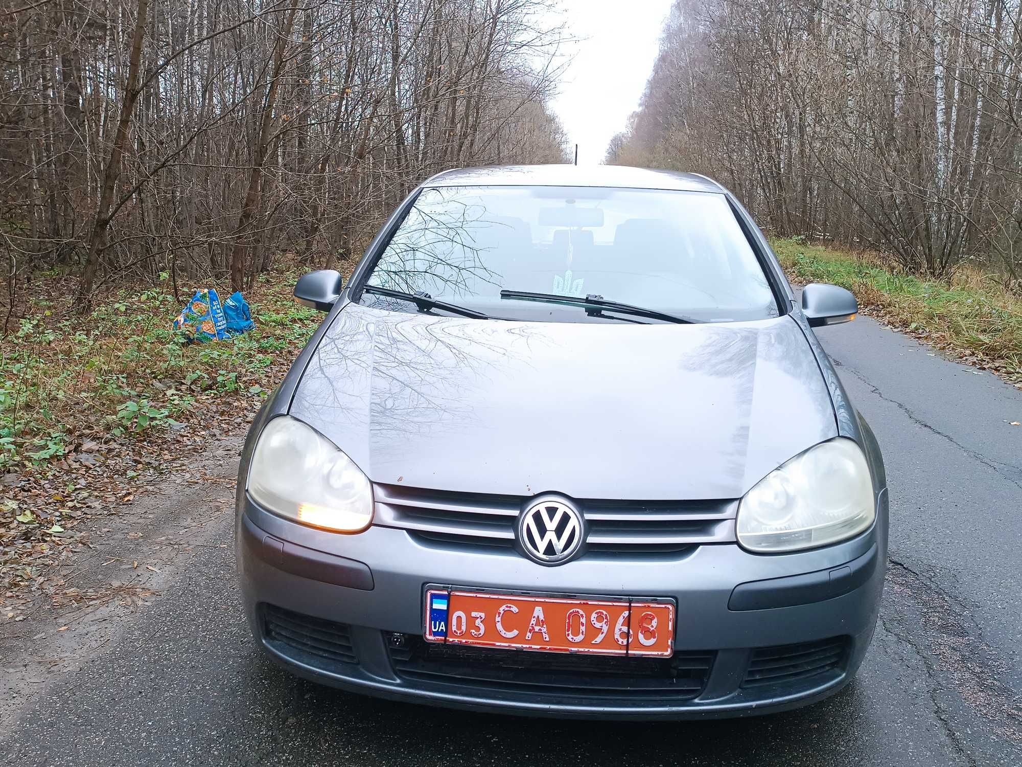 Продам Volkswagen golf 5  2005р.1,6 бензин.У хорошому стані