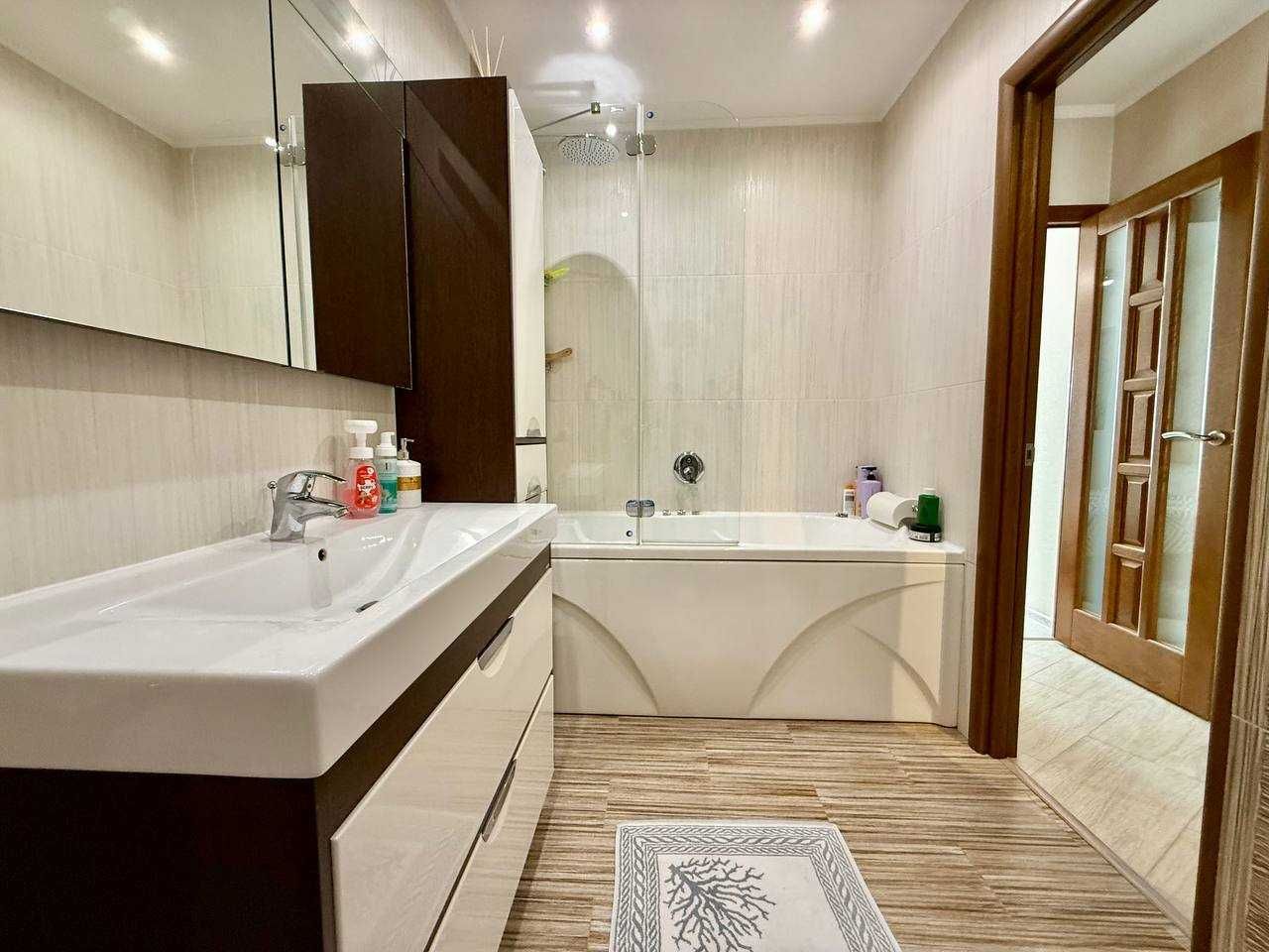 Продаж 3 кімнатної у Трускавці