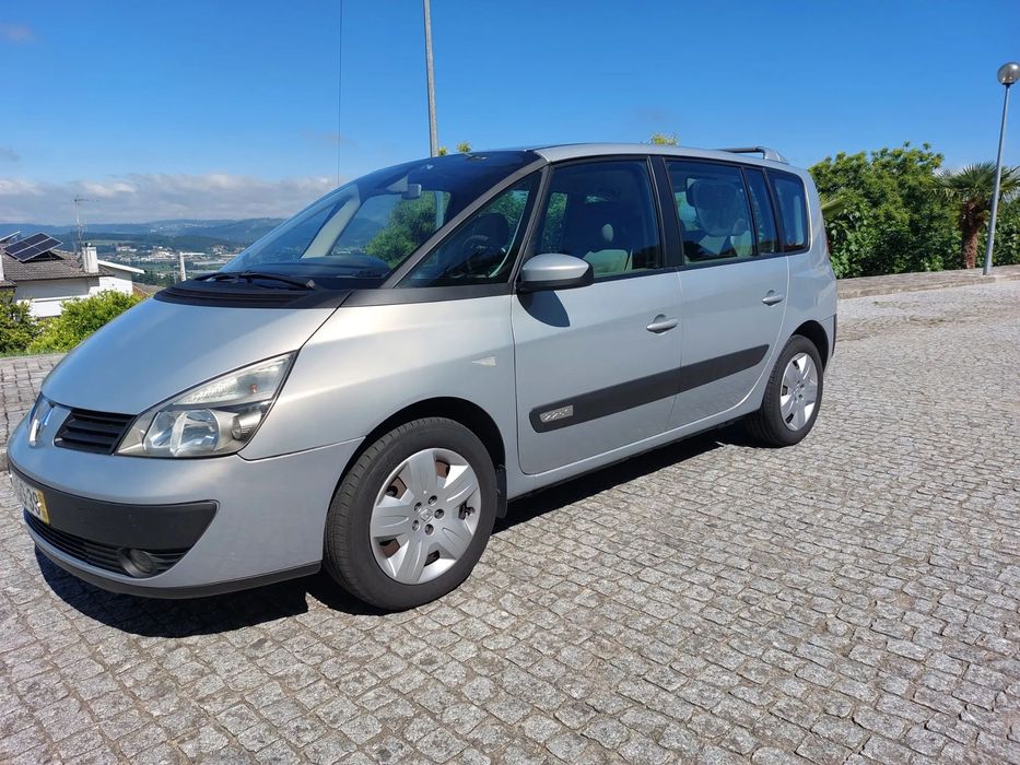 Renault Espace 2.2 dCi Expression
