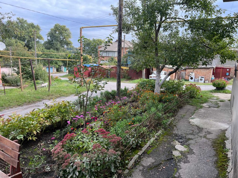 Продається двокімнатна квартира, в м. Сквира.