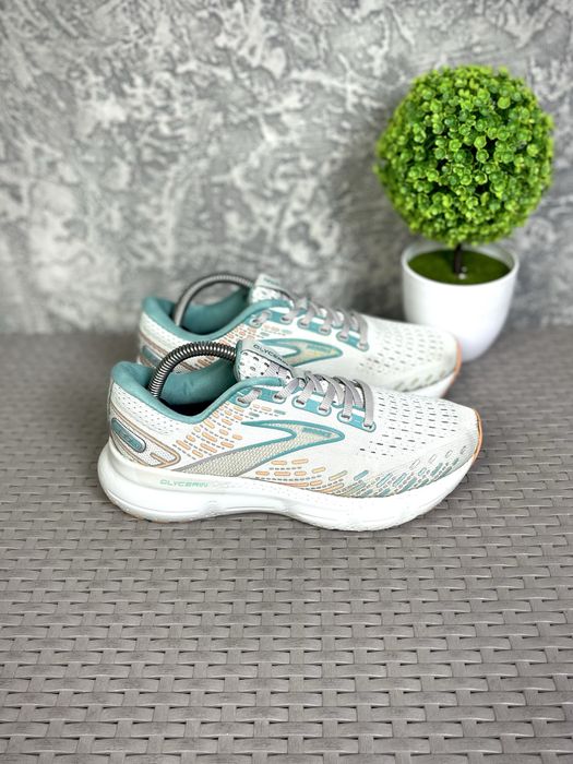 Brooks Glycerin 20 кроссовки 38 размер спортивные серые