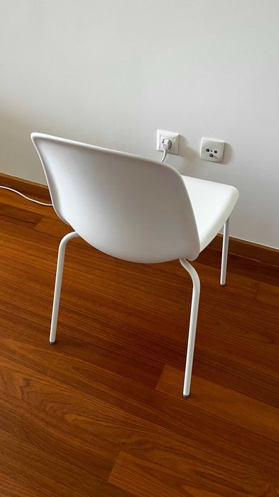 Cadeira IKEA LIDAS (6 unidades disponíveis)