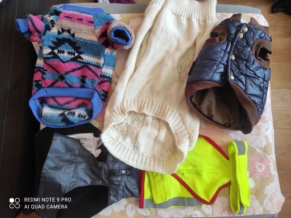 Одяг,  жилетка , светр, комбінезон, шлея, лежак, ошийник для тварин