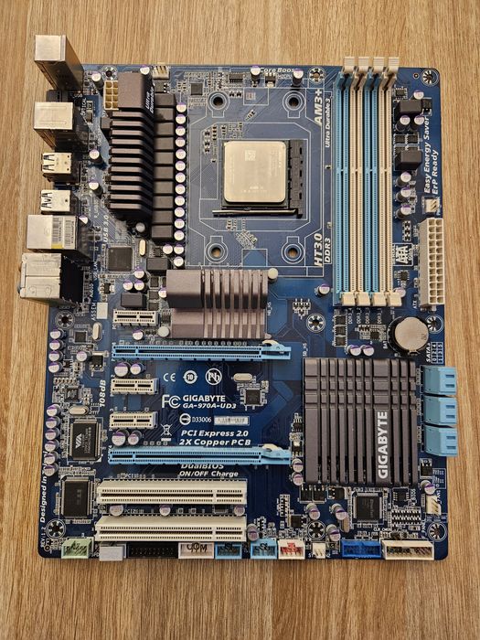 AMD FX-8320 + Gigabyte GA-970-AUD3
