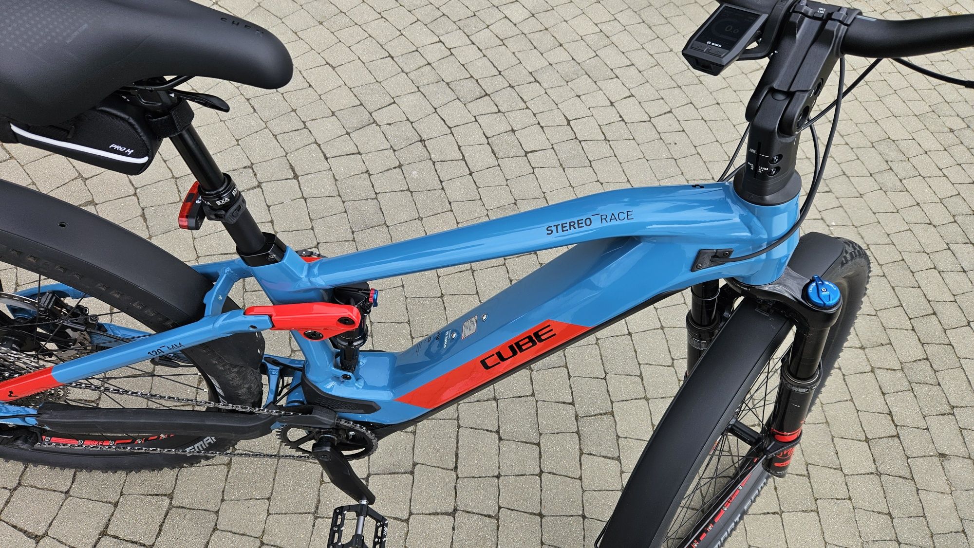 Cube stereo Race 120 rozmiar ramy M
