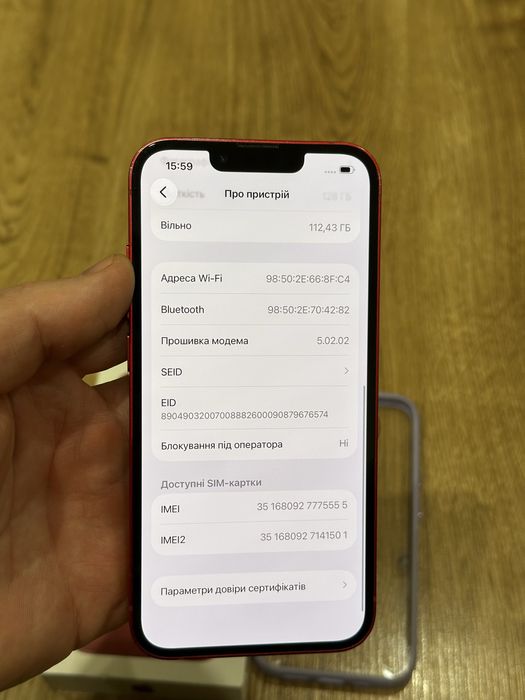 Продам Iphone 13 128 гб red все оригінал акб 79%