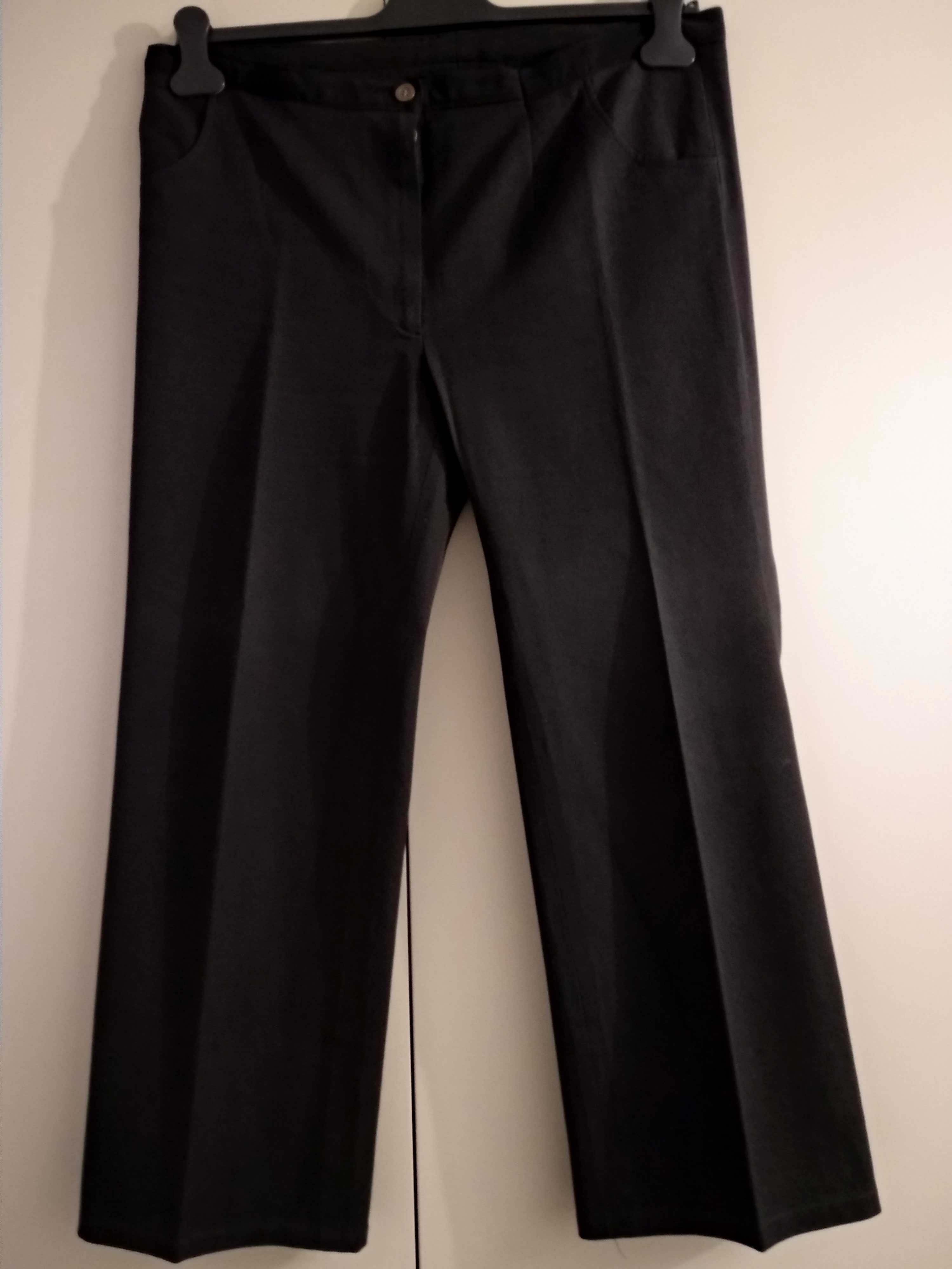 Spodnie  materiałowe, czarne, rozmiar 50, pas 93 cm.