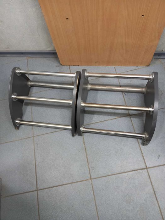 Продам  підставки під ніжки 2шт 500грн