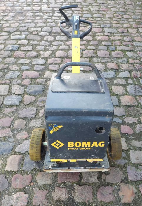 Zagęszczarka Rewersyjna BOMAG BPR 25/50 D Hatz 1B20-6
