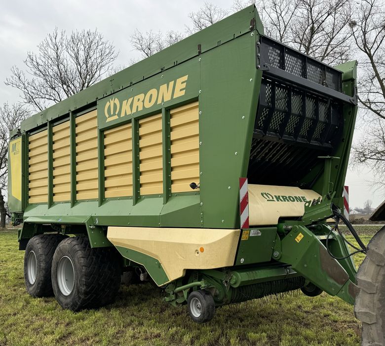 Przyczepa samozbierająca Krona MX 370 GD