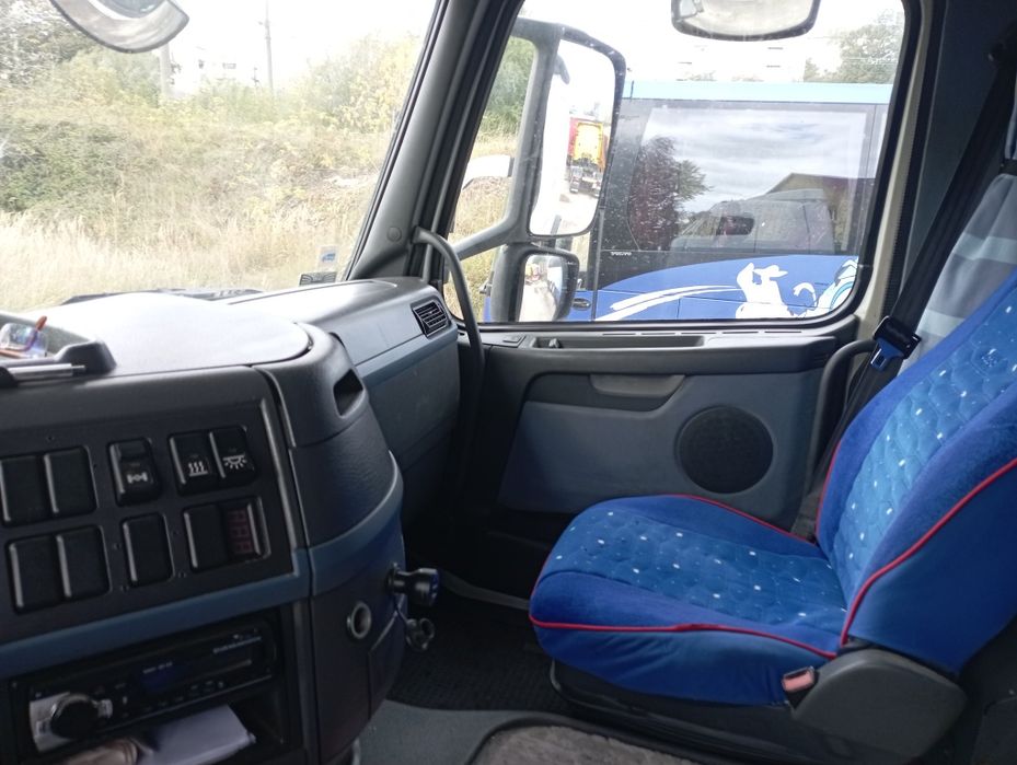 Volvo FH 13 2008 і прицеп лісовоз Krone SDP 27