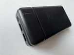 Czarny powerbank 20 000 mAh