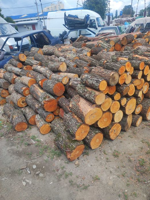 Продаю дрова колоті і пеньками доставка і самовивіз