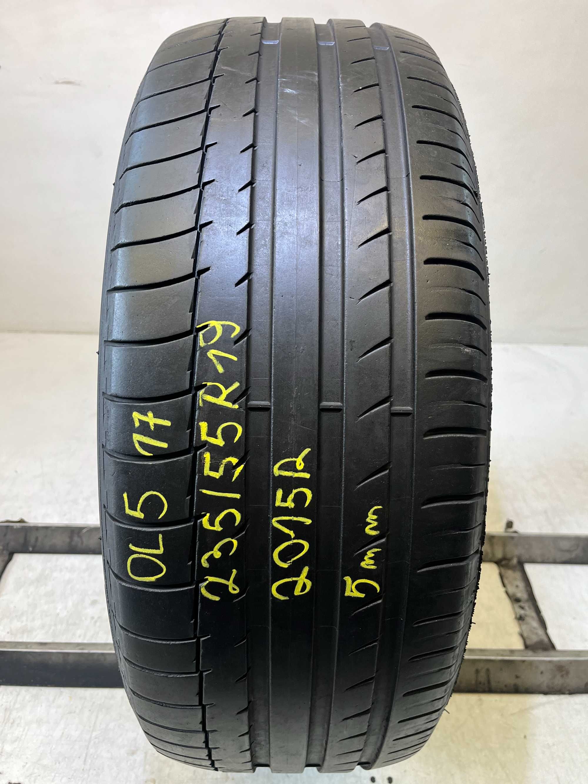 1x 235/55R19 Michelin Latitude Sport AO 101W OL517