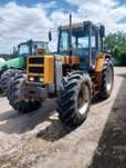 Ciągnik rolniczy Renault 113.14