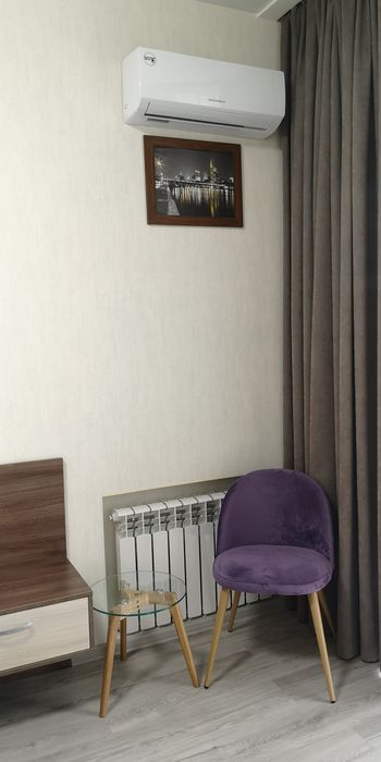 1-к кв посуточно, пр. Соборный, ЗНУ, КСМ,  військовий шпиталь
