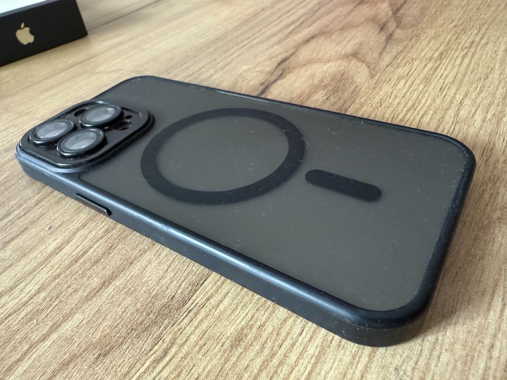 iPhone 13 pro złoty