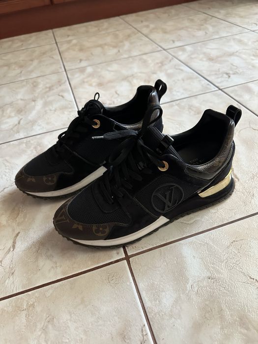 Кросівки оригінальні