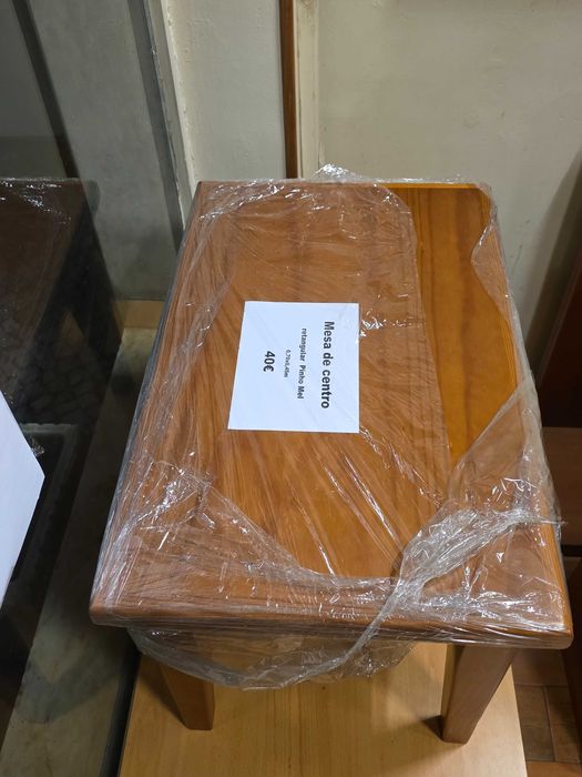 Meda de centro rectangular em pinho mel