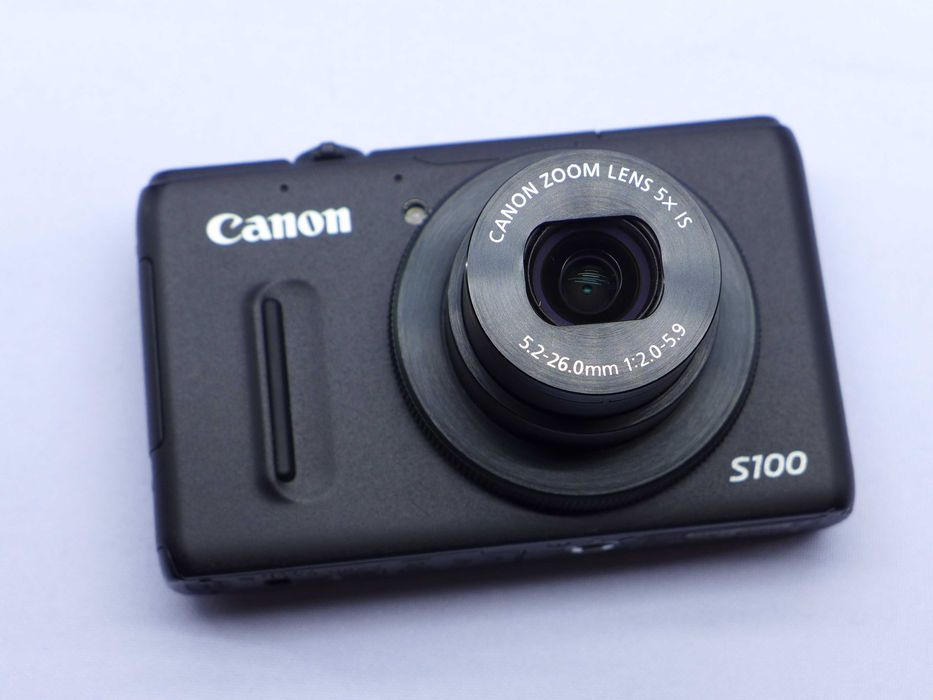 Фотоаппарат Canon PowerShot S100 бывший в употреблении