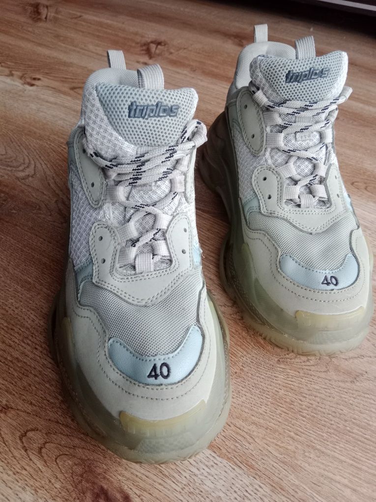 Buty balenciaga triple s 40