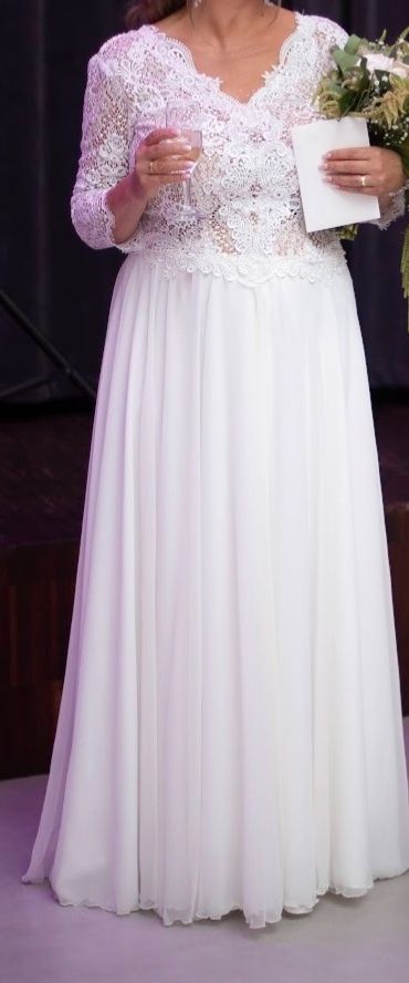 Suknia ślubna - duży rozmiar