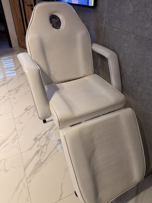 Łóżko kosmetyczne