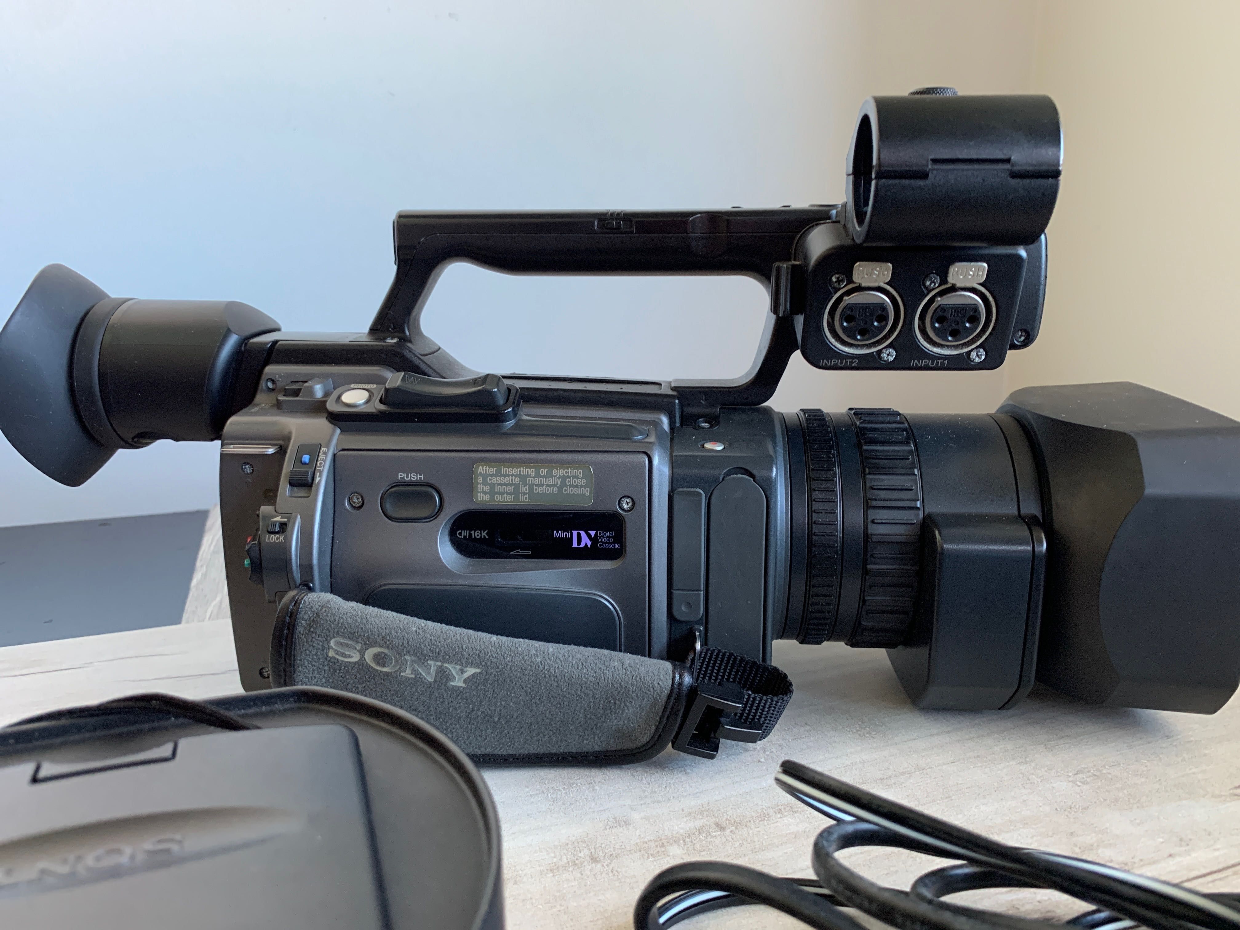 Sony DSR-PD170P Camera MiniDV Profissional