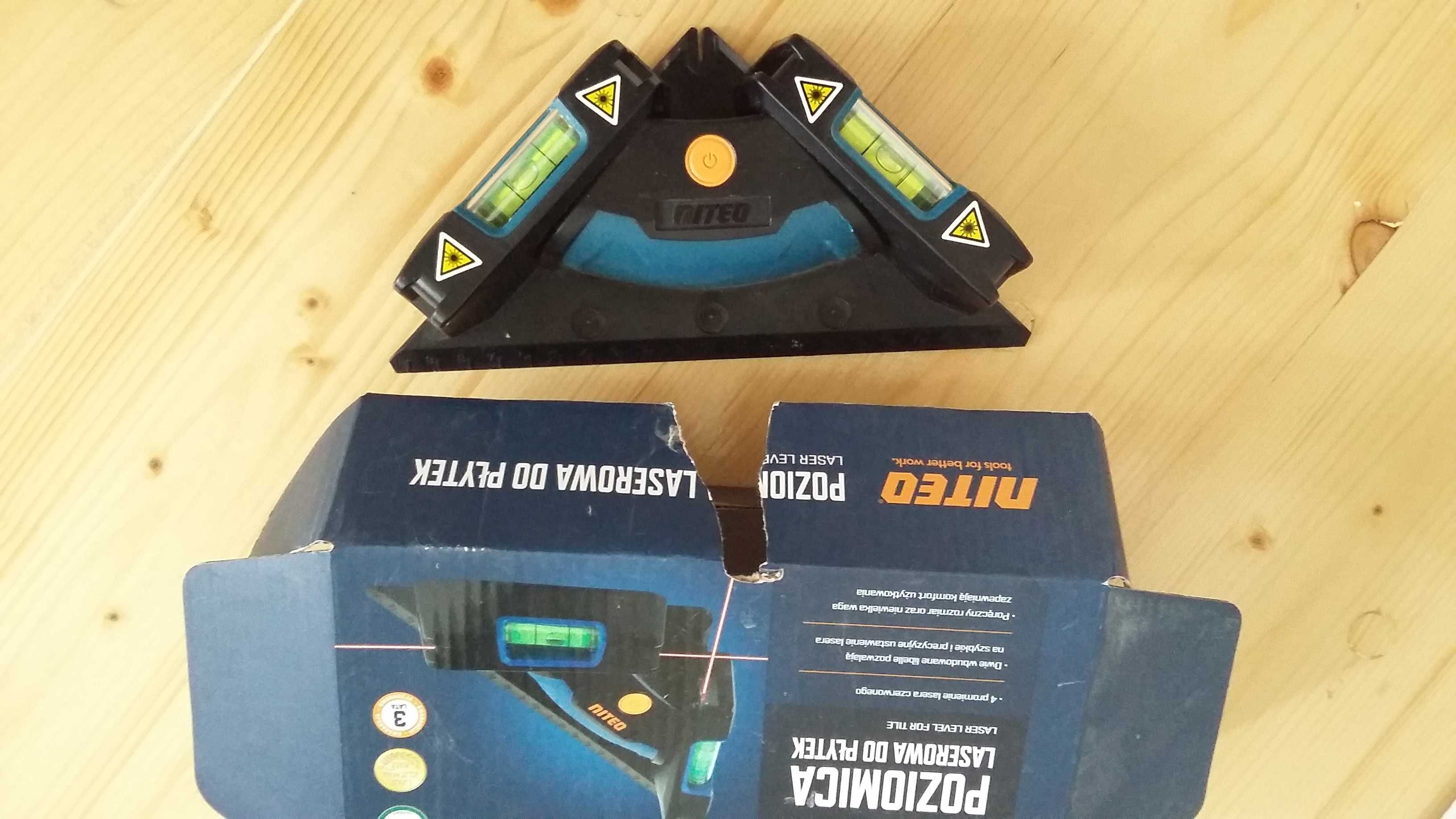 Poziomica laserowa