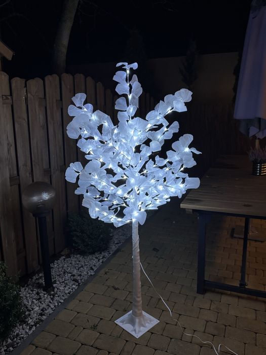 Drzewko świecące led 150 cm ozdobne drzewko bialy zimny led kwiatki