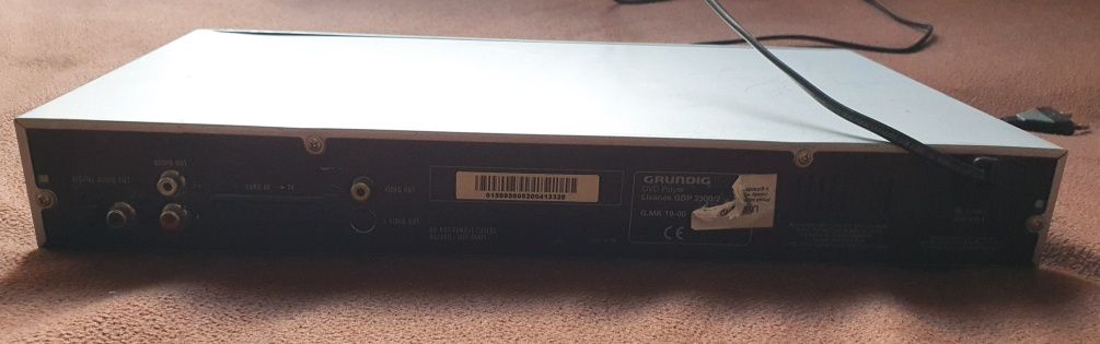 ODTWARZACZ DVD Grundig Livance GDP 2300/2