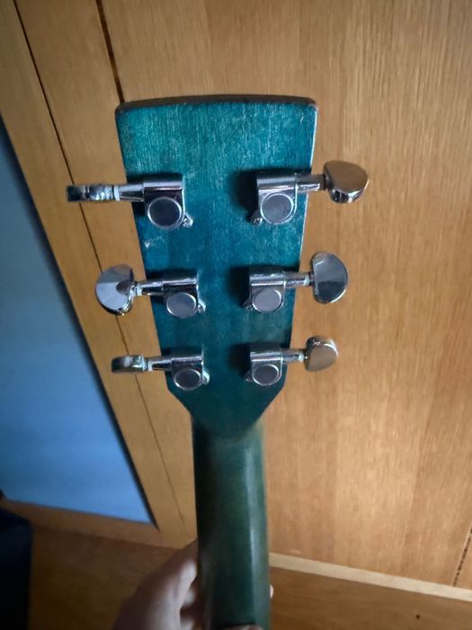 Guitarra Electro-Acustica, academy modelo 05AE